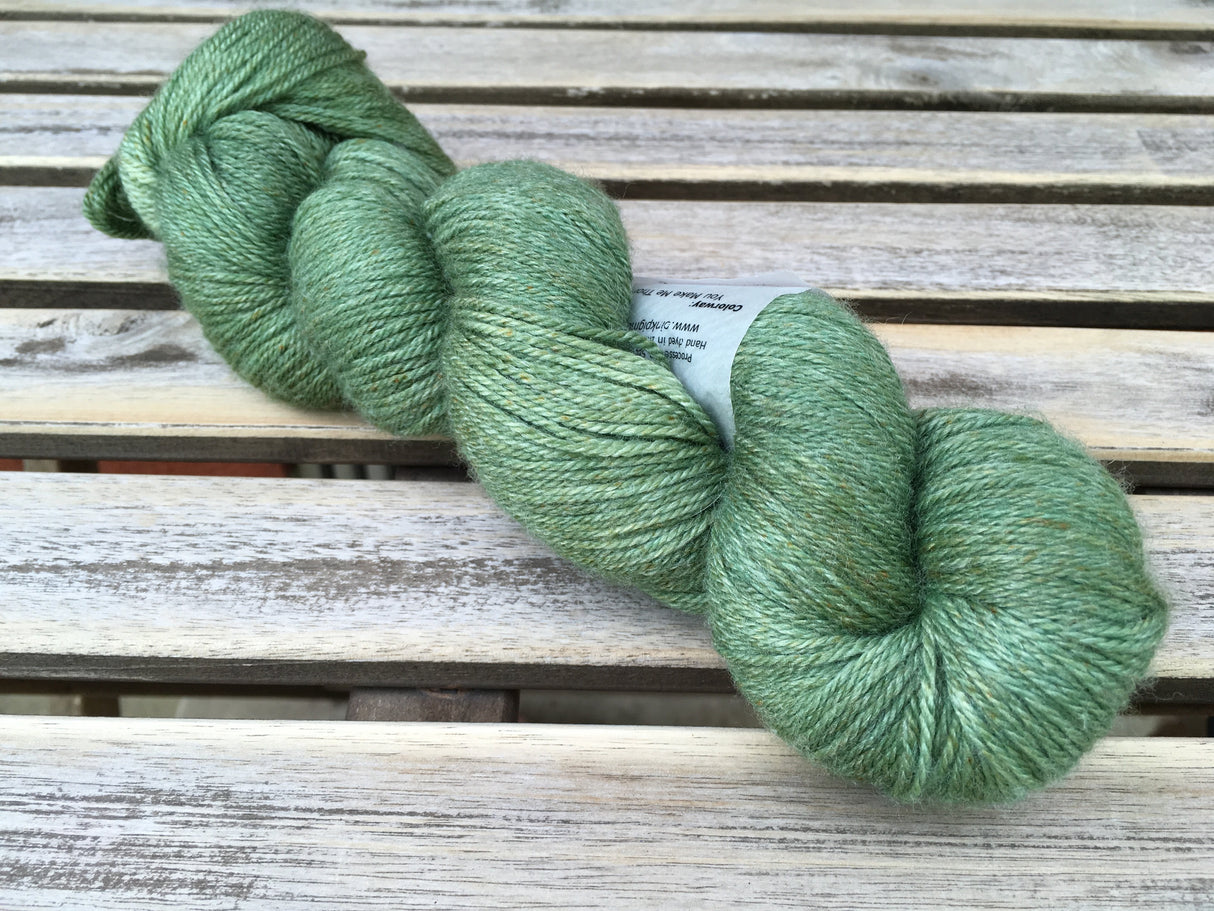 You Make Me Thorny - Yarn