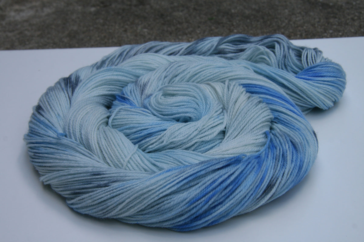 The Silver Lining - Yarn – Oink Pigments