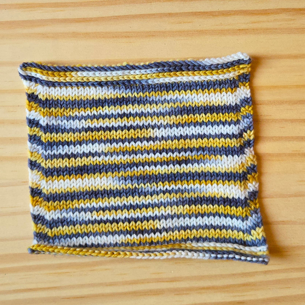 Bee’s Knees - Yarn