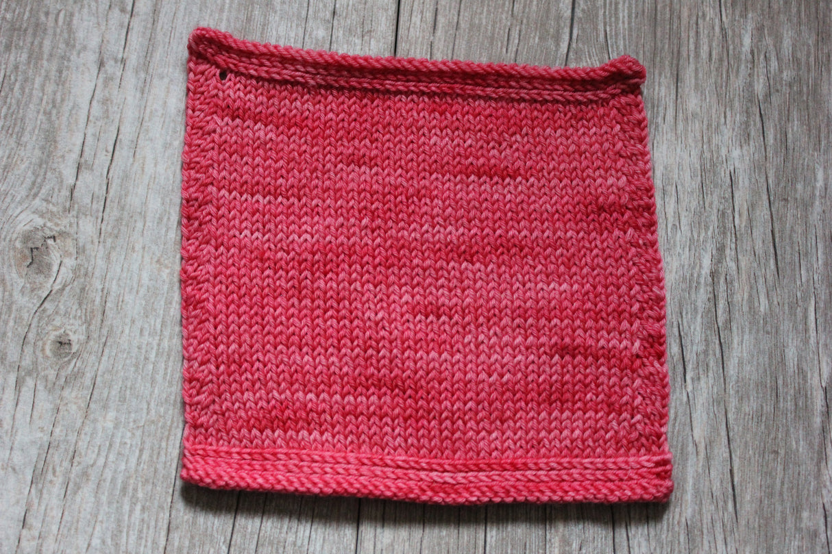 Hibiscus Kiss - Yarn